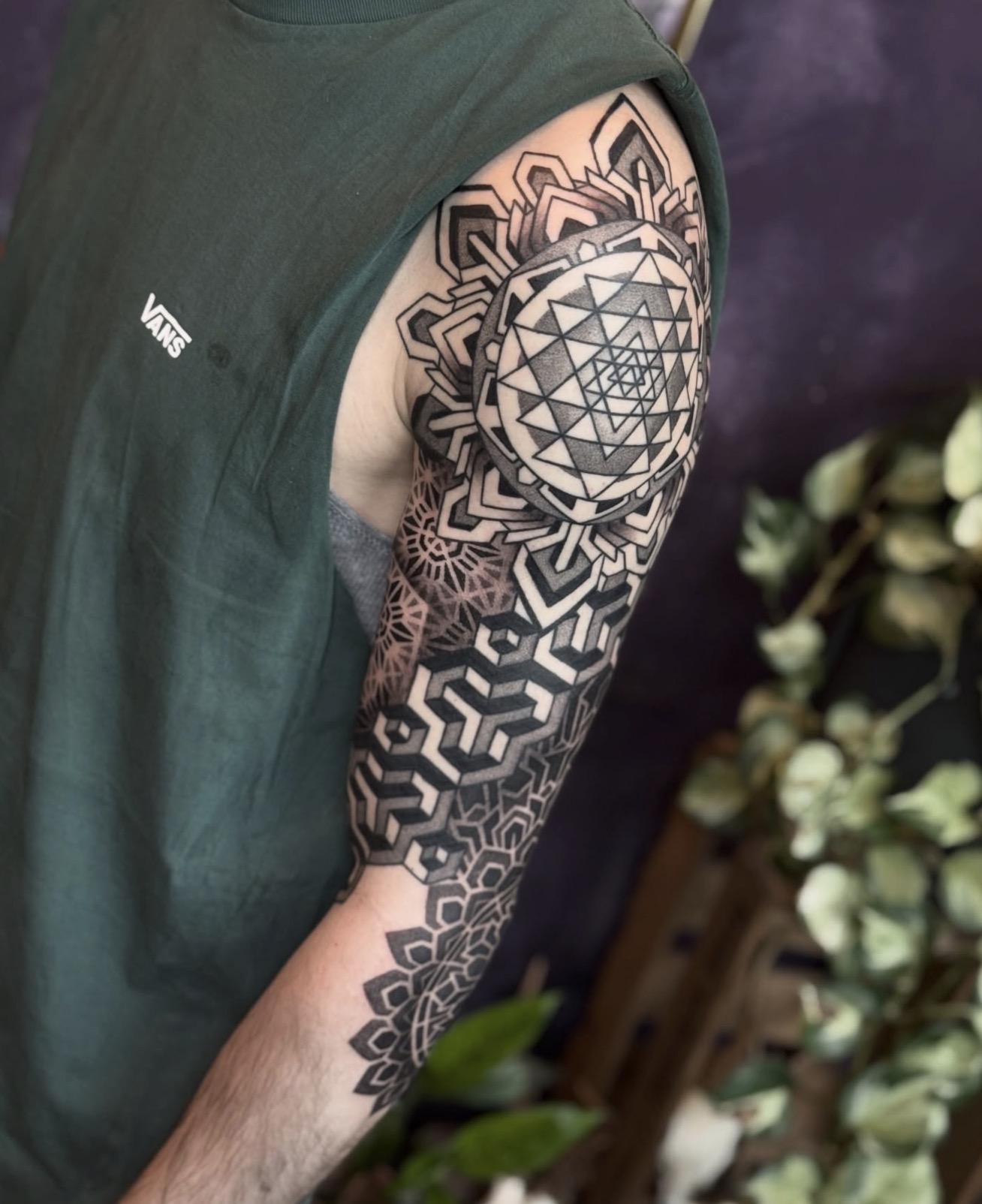 Geometrischer Sleeve – Tammo
